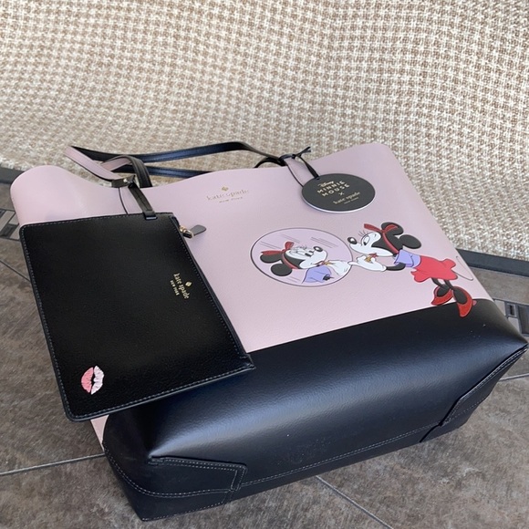 disney x kate spade new york minnie mouse large reversible tote - Picture 6 of 16